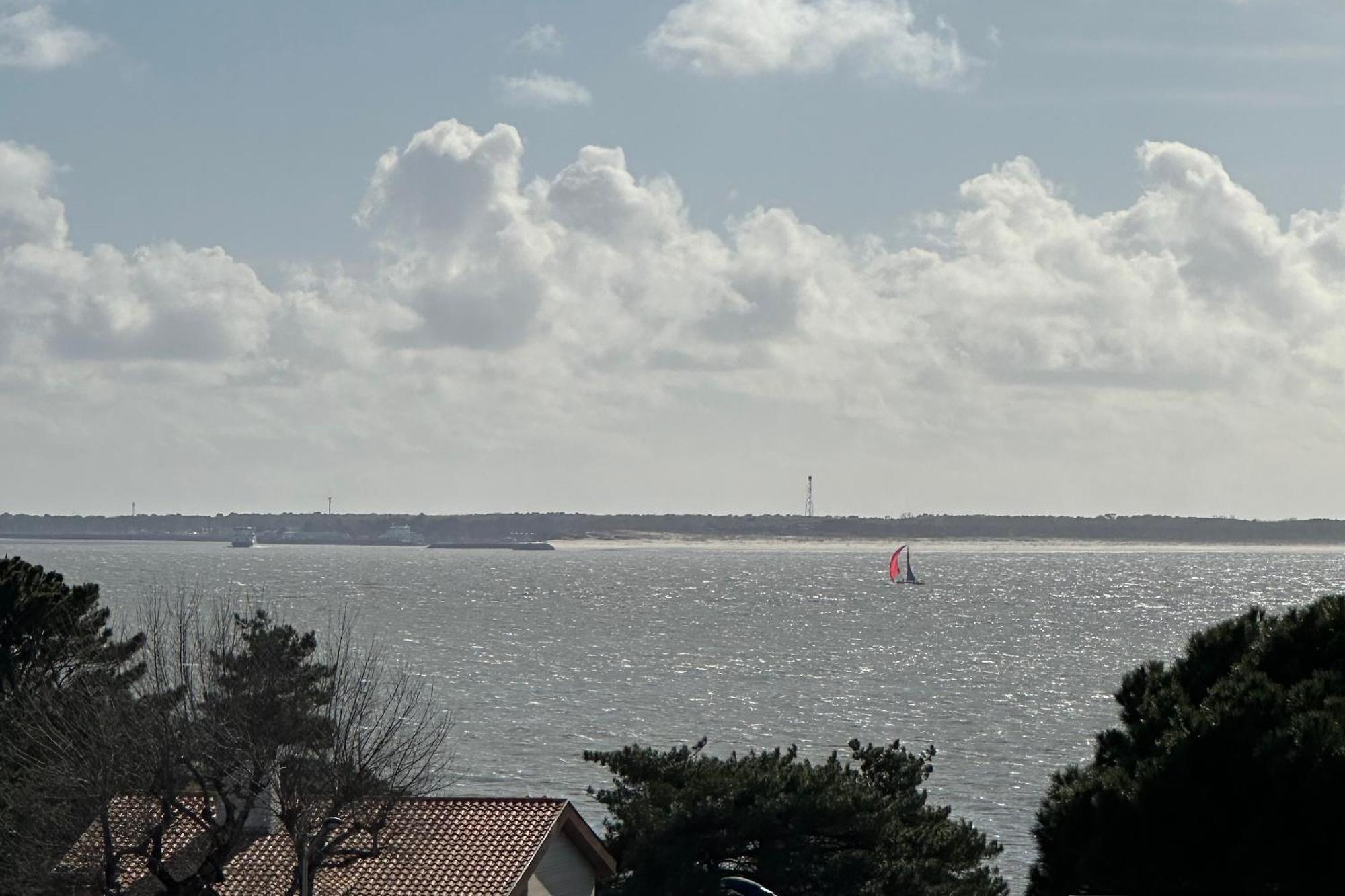 Superbe T4 Vue Mer A Royan, 2 Min A Pied Des Plages Exterior photo