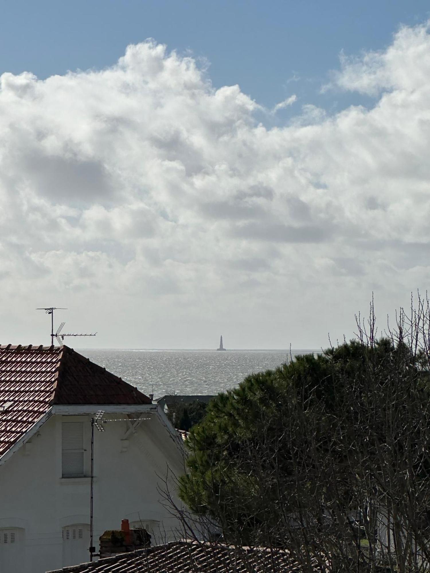 Superbe T4 Vue Mer A Royan, 2 Min A Pied Des Plages Apartment Exterior photo